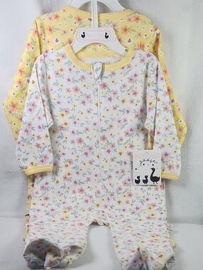 Duck Duck Goose Floral 2 Footed Pajama Sets - Yellow & White